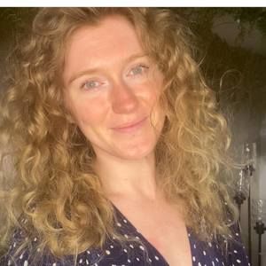 Meet your Posher, Courtney